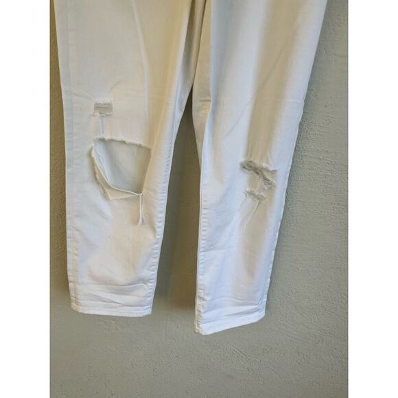 Express Woman White Mid Rise Ripped Boyfriend Jeans, Size 10R - Picture 5 of 11